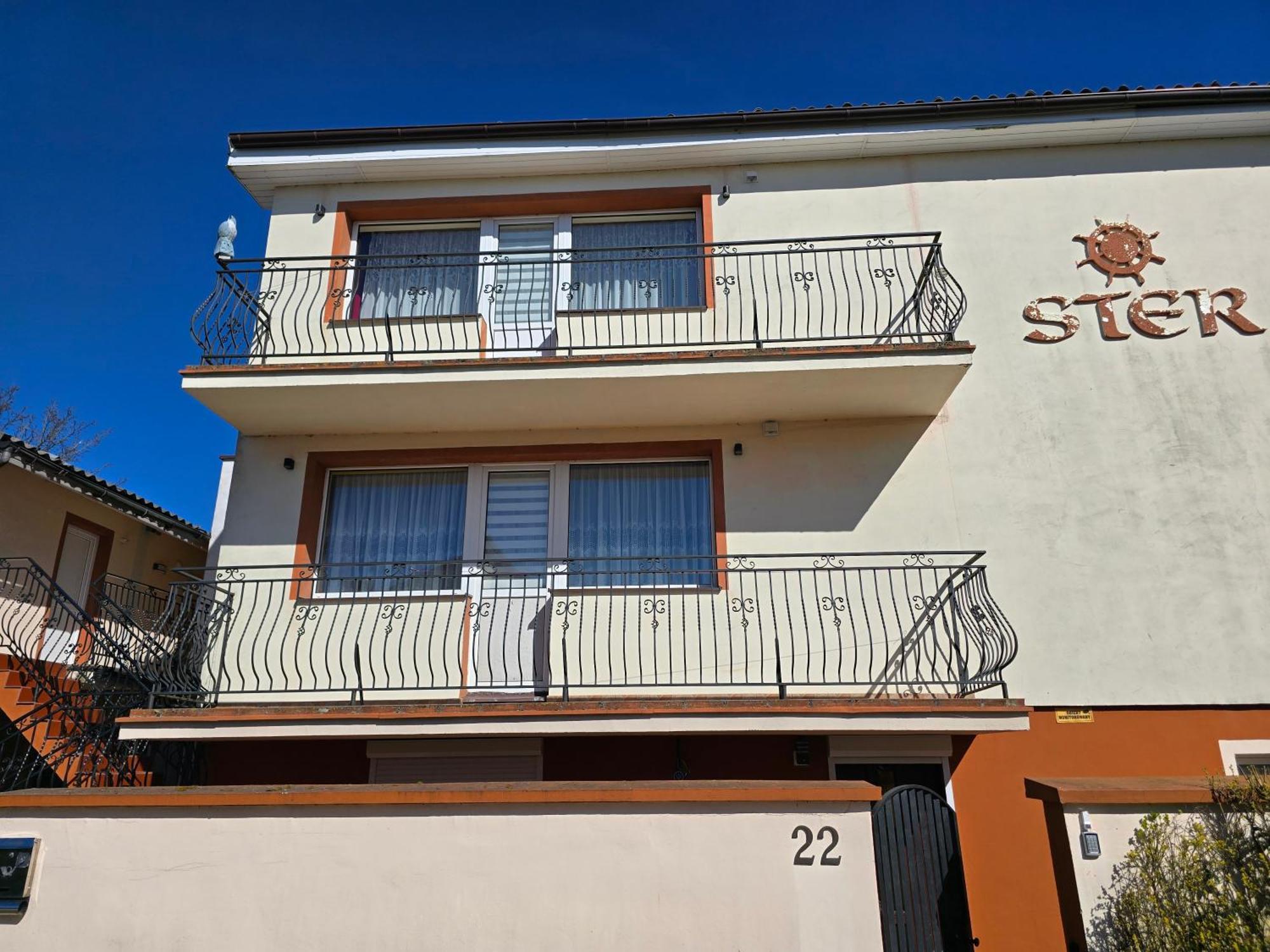 Pokoje Goscinne Ster Wladyslawowo Exterior photo